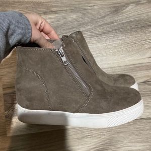 Suede Gray Platform Sneakers